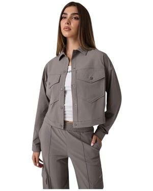 Guess Light Jackets - Marrón