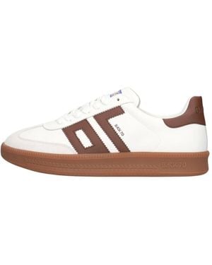 Back70 Trainers - White