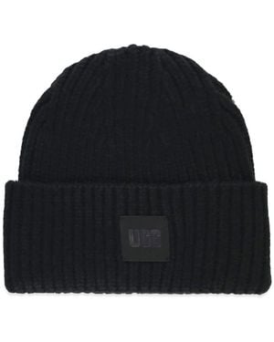 UGG Beanies - Black