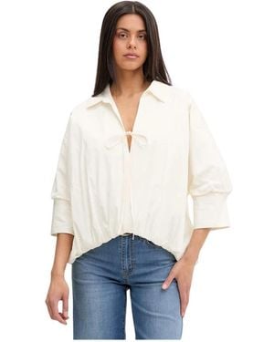 ViCOLO Overhemden ,Katoen Blouse Met Strikdetail En Pofmouwen - Wit