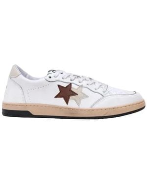 2Star Trainers - White