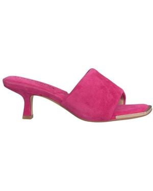 Alma En Pena. Heeled Mules - Pink