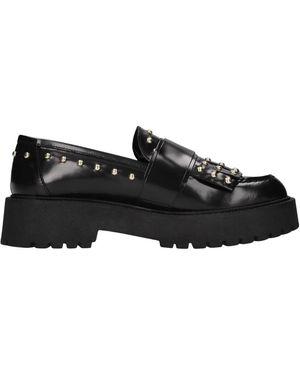 Ovyè Leren Loafers Met Studs - Zwart
