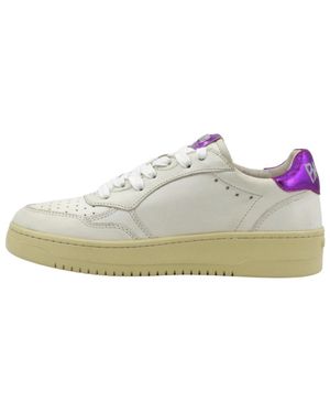 Back70 Trainers - White