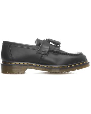 Dr. Martens Schwarze Flache Schuhe Runder Stil - Grau