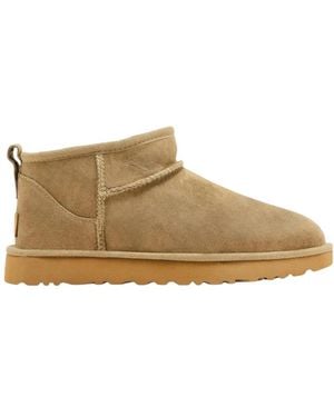 UGG Schoenen ,Bruin ,Suède Classic Ultra Mini Boot - Naturel