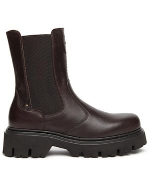 Nero Giardini Kronos Chelsea Boot - Braun