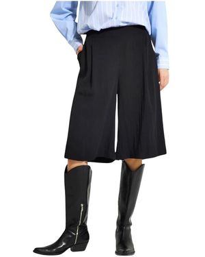 iN FRONT Shorts neri al ginocchio con gambe larghe - Nero