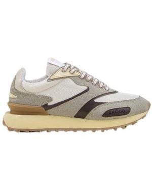 GHŌUD Trainers - White