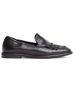 LORENA PAGGI Loafers - Negro