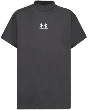 Balenciaga Schwarzes T-Shirt Für Männer Stilvoll