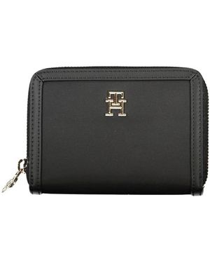 Tommy Hilfiger Elegant Zip Wallet With Ample Storage - Black