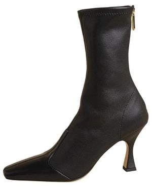 STUDIO AMELIA Heeled Boots - Black