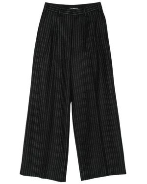 Junya Watanabe Plissierte Nadelstreifenhose - Schwarz