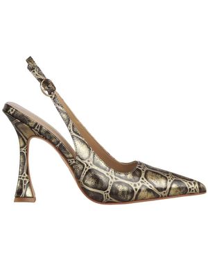 Alma En Pena. Court Shoes - Metallic