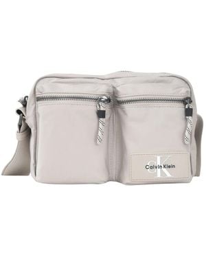 Calvin Klein Crossbody Tasche Sportlicher Zeitgenössischer Look - Natur