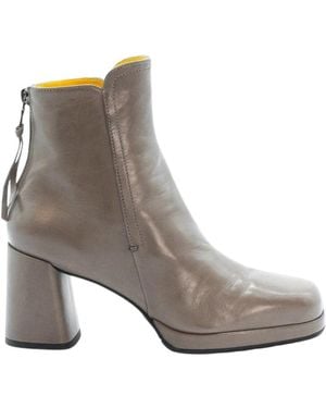 Mara Bini Heeled Boots - Grey