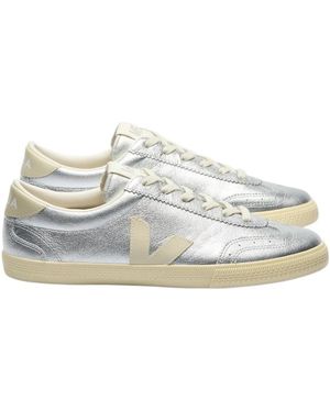 Veja Trainers - White