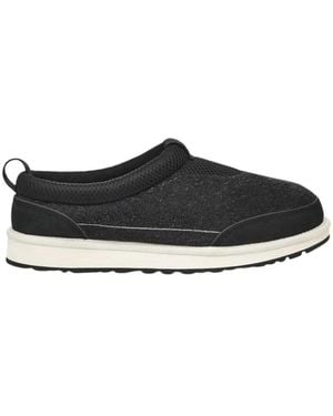 UGG Flat Shoes - Black