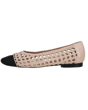 Poche Paris Ballerina Shoes - Natural
