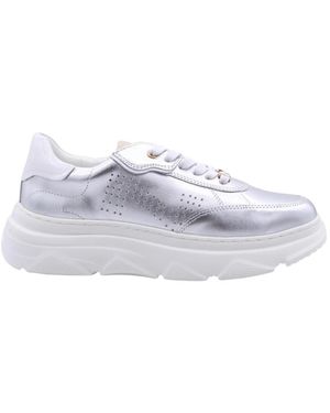 Nathan-Baume Trainers - White