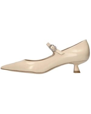 Stuart Weitzman Court Shoes - Natural