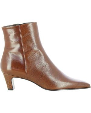 Zinda Heeled Boots - Marrón