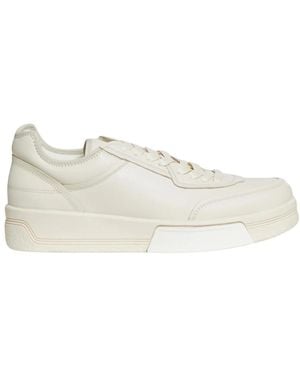 OAMC Trainers - White