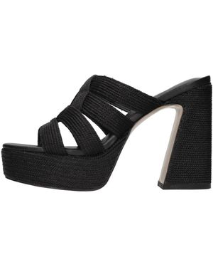 Emanuélle Vee Heeled Mules - Negro