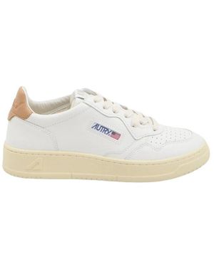 Autry Niedrige Rohe Ledermedaillenschuhe - Weiß