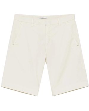 Entre Amis Casual Shorts - White
