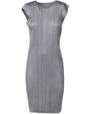 Issey Miyake Graues kleid für frauen aw24