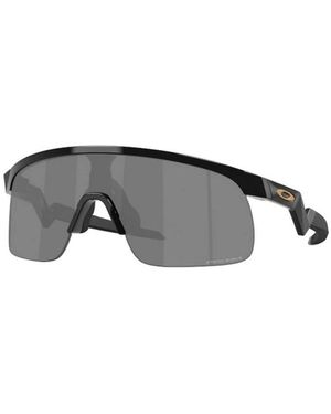 Oakley Sunglasses - Grey