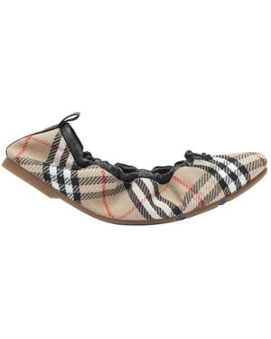 Burberry Fawn Check Ballerina - Bruin