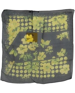 Gianfranco Ferré Winter scarves - Verde