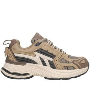 ESTRO Trainers - Grey
