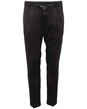Entre Amis Slim-Fit Trousers - Negro