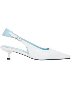 ESTRO Court Shoes - White