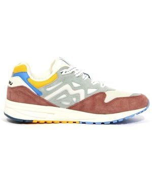 Karhu Trainers - White