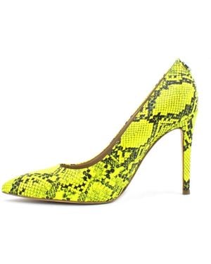 Guess Court Shoes - Yellow