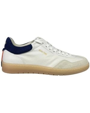 Barracuda Trainers - White