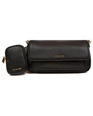 Michael Kors Jet Set Travel Small Flap Crossbody With Tech Attachment - Schwarz