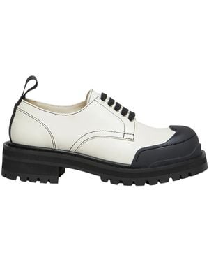 Marni Stringate con punta in gomma spessa - Bianco