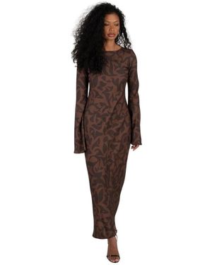GUAJA. Maxi Dresses - Marrón