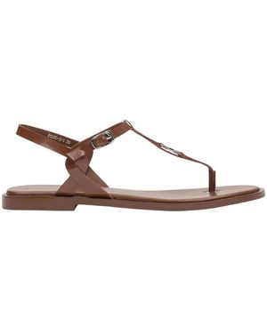 ESTRO Flat Sandals - Brown