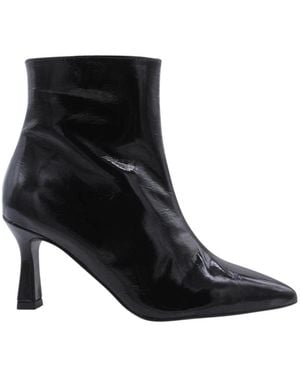 CTWLK Heeled Boots - Black