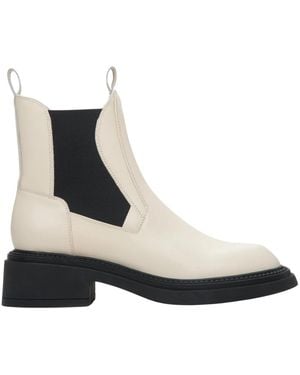 ESTRO Chelsea Boots - Black