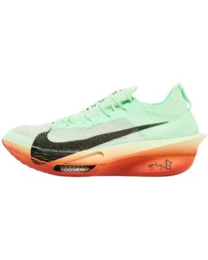 Nike Trainers - Green