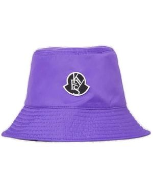 Moncler Stylischer Logo Patch Bucket Hat - Lila