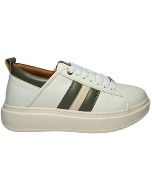 Alexander Smith Trainers - White